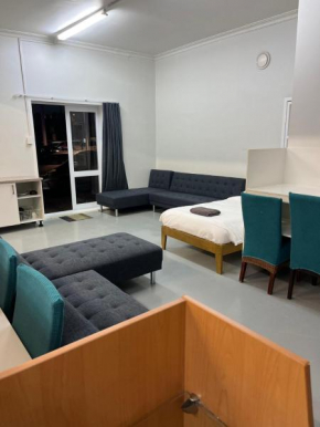 7 Beds Including 2 Double Beds, 3 Single Beds, 2 Sofa Beds Studio, Suite 8, 39 Totara Avenue, New Lynn